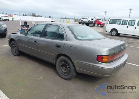 1993 Toyota Camry Le из США, поврежденный, VIN 4T1SK12EXPU163187